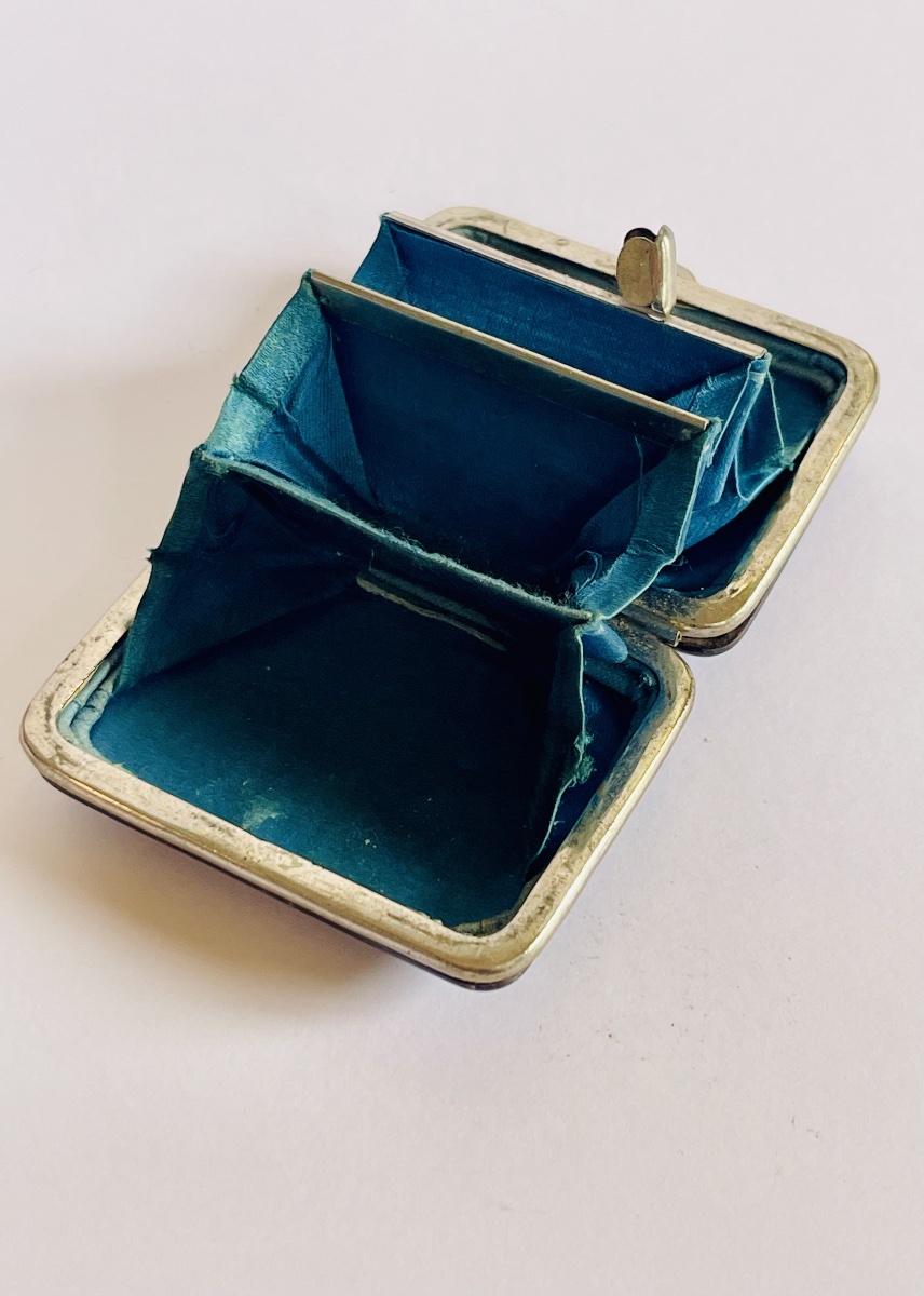 Tortoiseshell And Silver Coin Purse -photo-2